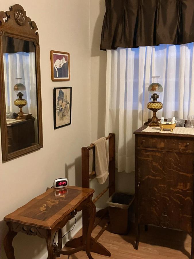 Bed and Breakfast The Ashe Farm Marshall Экстерьер фото